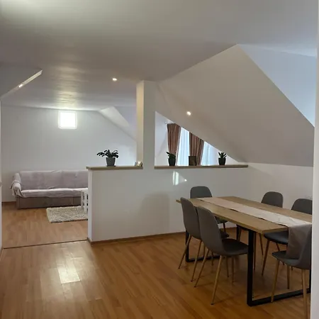 Stefan Apartment Sibiu Esterno foto