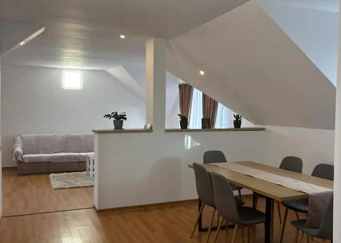 Stefan Apartment