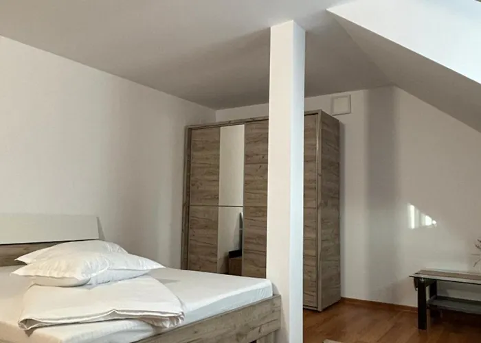 Stefan Apartment